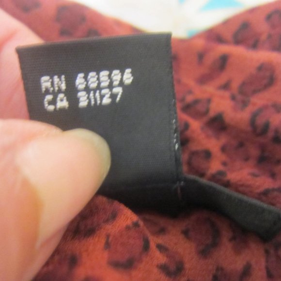 DKNY BLOUSE - LEOPARD PRINT - SIZE 4 - Picture 6 of 8